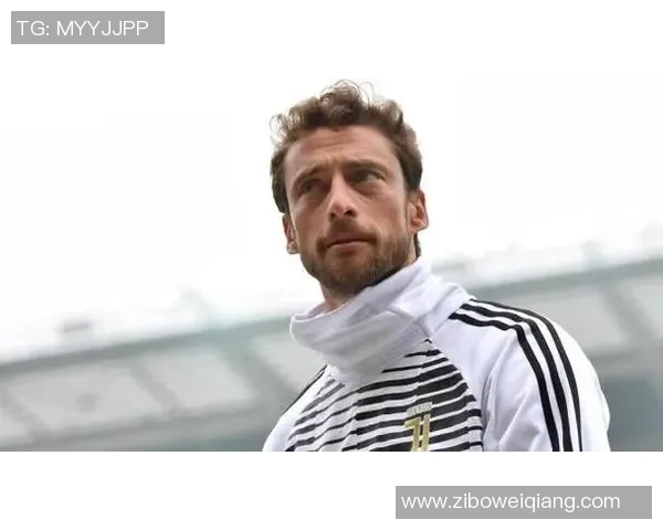 足球明星小格子如何在绿茵场上书写传奇人生与辉煌成就 足球明星小格子如何在绿茵场上书写传奇人生与辉煌成就